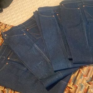 Four pair blue Jean wranglers brand new never worn.100.00 for 4